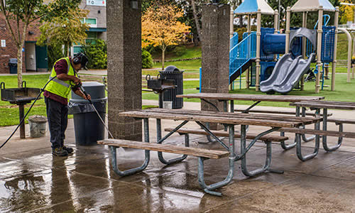 Starwash Professionals clean all common areas, such as BBQ and picnic areas and playgrounds